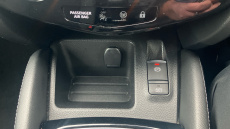 Nissan Qashqai 1.3 DiG-T N-Connecta 5dr Petrol Hatchback